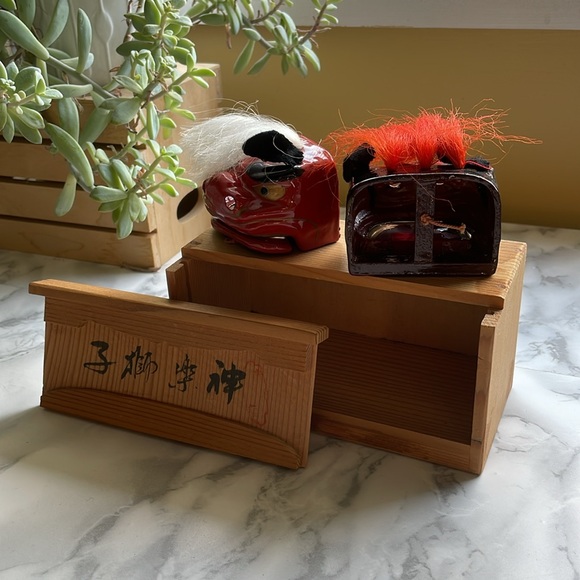 Vintage 1960s Japanese Lion's Head pair. 'Shishigashira' - Picture 9 of 10